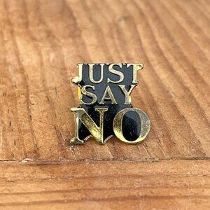'5/$25 💘 “Just Say No" Black & Gold Enamel Pin